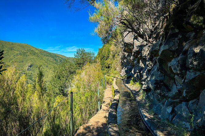 25 Fountains Levada: Hiking Tour in Madeira Rabaçal Valley (PR6) - What to bring so the hike stays fun (not a slip-and-sweat event)