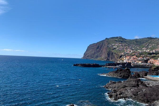 4 Hours Adventure Jeep Tour in Central Madeira Portugal - Stop 3: Miradouro da Boca dos Namorados for facts, plants, and a drink stop