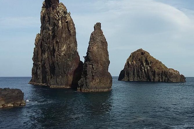 4x4 Jeep Safari Porto Moniz - the "Farowest" tour - Full Day Small Groups - Porto Moniz Natural Swimming Pools: Lunch, Swim Time, and Easy Relaxing