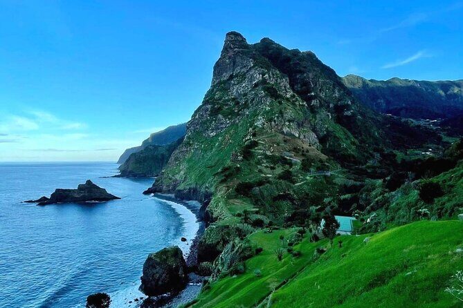4x4 Jeep Tour to East & Northeast of Madeira - Santana: Off-Road Views, Triangular Houses, and Lunch Time