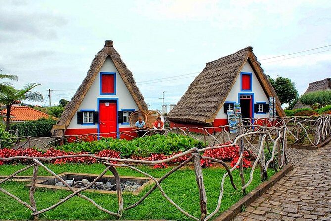 Around The Island - Two Days Tour From 9am To 5pm (Each Day) - Guide quality and how it affects your two days