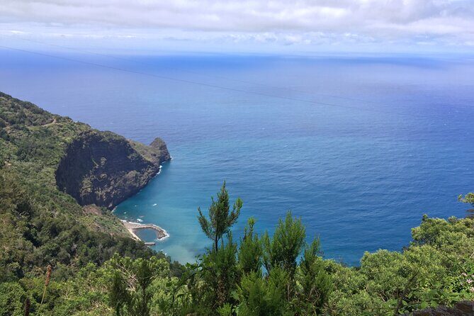 CABO GIRÃO (Half Day tour/3h) / Private Classic Car (4L). - Price and value: what you’re really paying for
