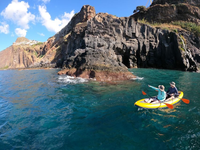 Câmara de Lobos: Private Guided Kayaking Tour in Madeira - Why Câmara de Lobos is such a smart place to start