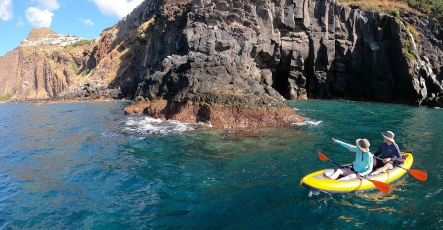 Câmara de Lobos: Private Guided Kayaking Tour in Madeira - The water-level “hike” along Madeira’s coast