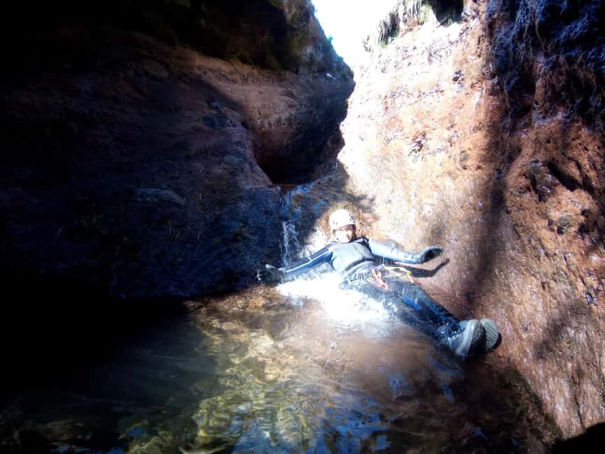 Canyoning tour: Private/Small group - Languages and communication that keep you calm