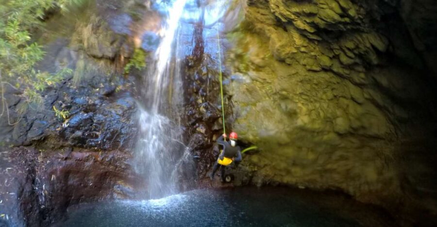 Canyoning tour: Private/Small group - What private/small-group mode changes for your day
