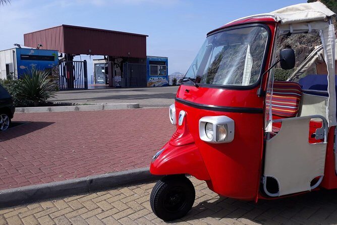 Christ King + Old Town tour by tuk-tuk - Pickup, meeting point, and getting on the right start