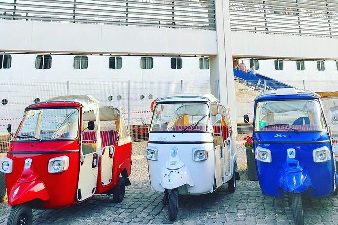 Christ King + Old Town tour by tuk-tuk - Stop 4 at Garajau’s Miradouro do Cristo Rei: the bay view you came for