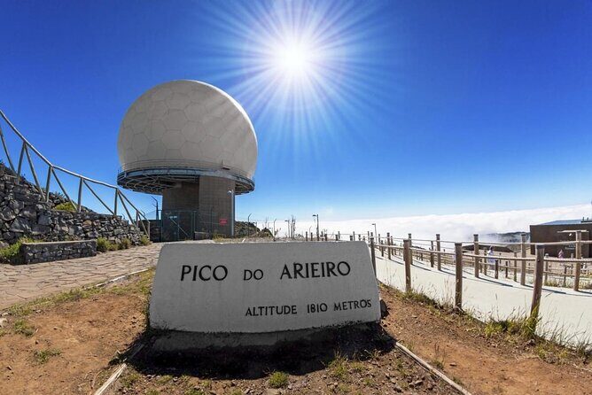 Cristo Rei, Arieiro Peak and Santo da Serra 4x4 Experience - Key things to know before you go