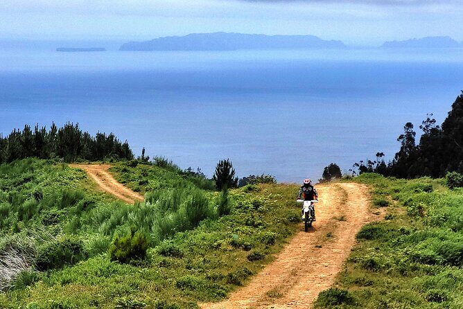 Enduro Dirt-Bike Tour - Two hours of enduro riding on Madeira (with real coaching)