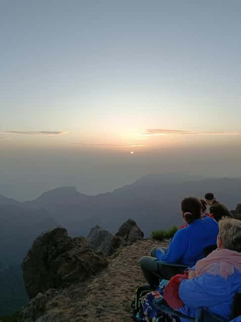 From 0 to 1818 meters to Pico do Arieiro Sunrise - Pico do Arieiro: the best part is the time you get there
