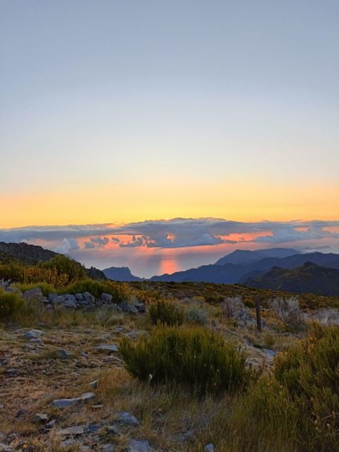 From 0 to 1818 meters to Pico do Arieiro Sunrise - The short off-road adventure: just enough thrill