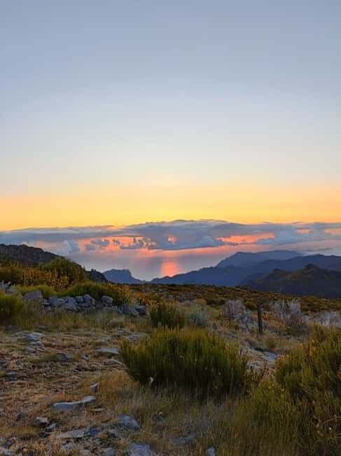 From 0 to 1818 meters to Pico do Arieiro Sunrise - Guide, group size, and why it matters more than you think