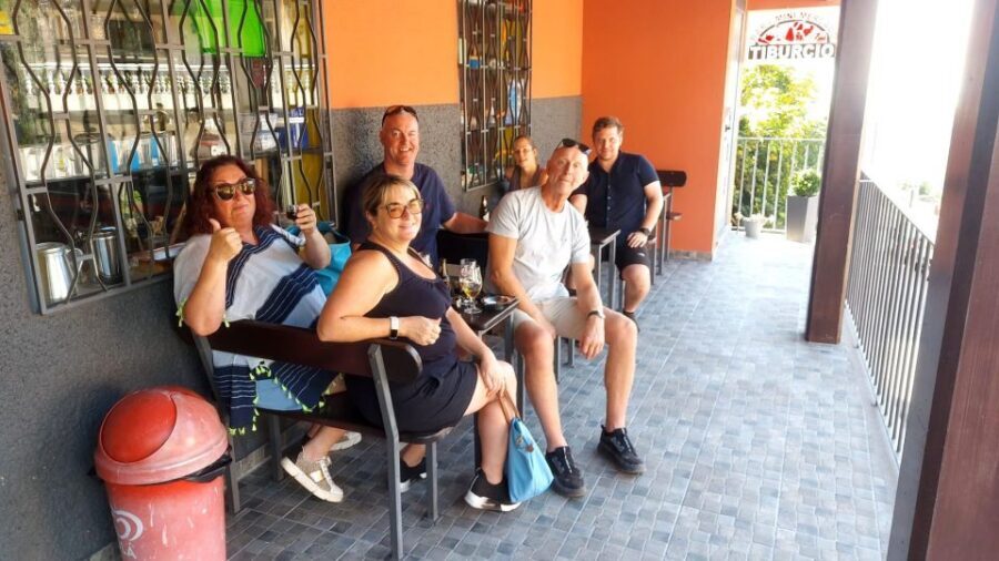 From Funchal: Jeep Tour with Madeira Wine Tasting - Classic Jeep energy: what the 7-person ride is really like