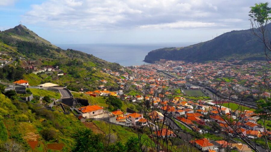 From Funchal: Machico to Porto da Cruz Larano Cliff Hike - Languages, group pace, and comfort on the path