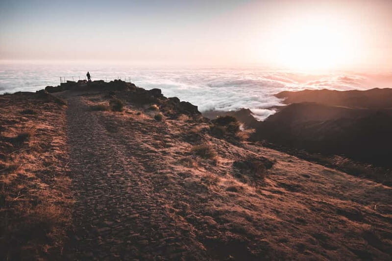 From Funchal: Pico Arieiro Sunrise with Optional Breakfast - Who this tour suits best (and who should skip it)