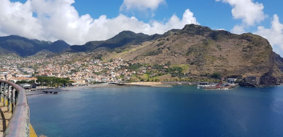 From Funchal: Santana and Pico do Areeiro East Island Tour - Ponta São Lourenço: eastern tip views from the road