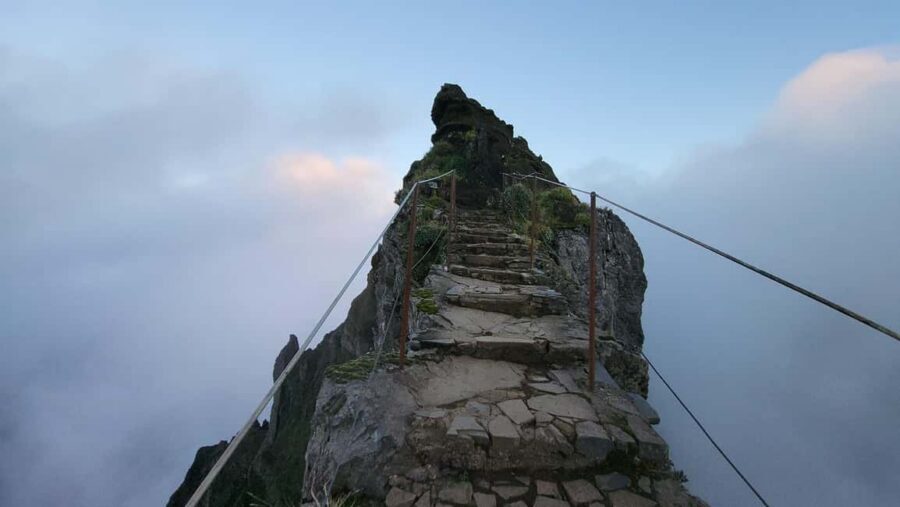 From Funchal: Transfer to Pico do Arieiro & Pico Ruivo Trail - English driver + clear instructions: what the host actually helps with