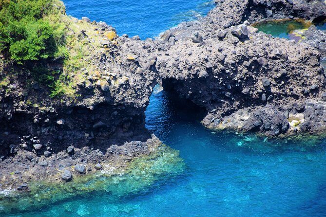 Full Day Tour of Madeira West - Véu da Noiva and São Vicente: Waterfall Photos and Volcanic Storytelling