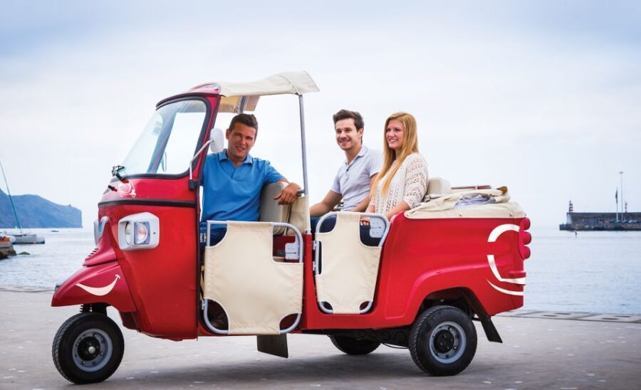 Funchal: Best Viewpoints Guided Tuk Tuk Tour - Old Town Funchal: Portuguese Roots and 16th-Century Streets