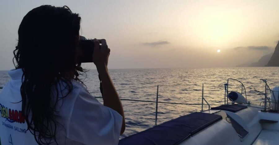 Funchal: Cabo Girão Sunset Catamaran Tour - A sunset cruise with Madeira’s coastline as the main event