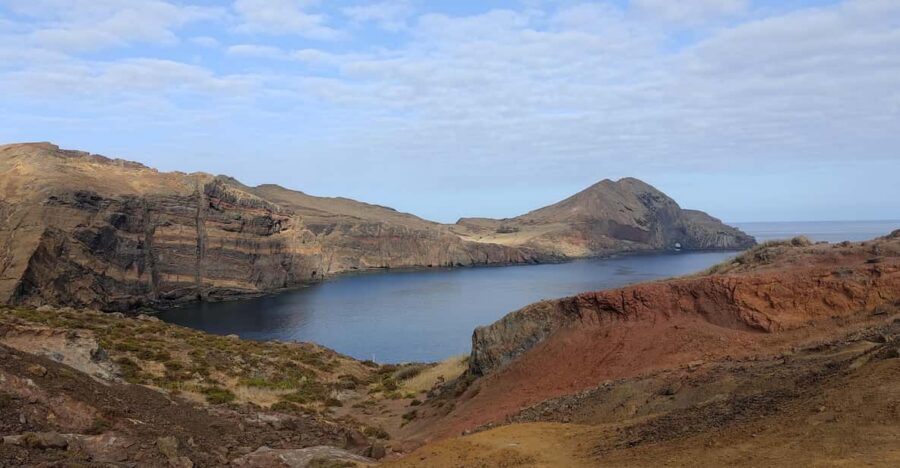 Funchal: Caniçal Ponta São Lourenco Hiking Transfer - PR8 Ponta São Lourenço: where Madeira turns dry and dramatic