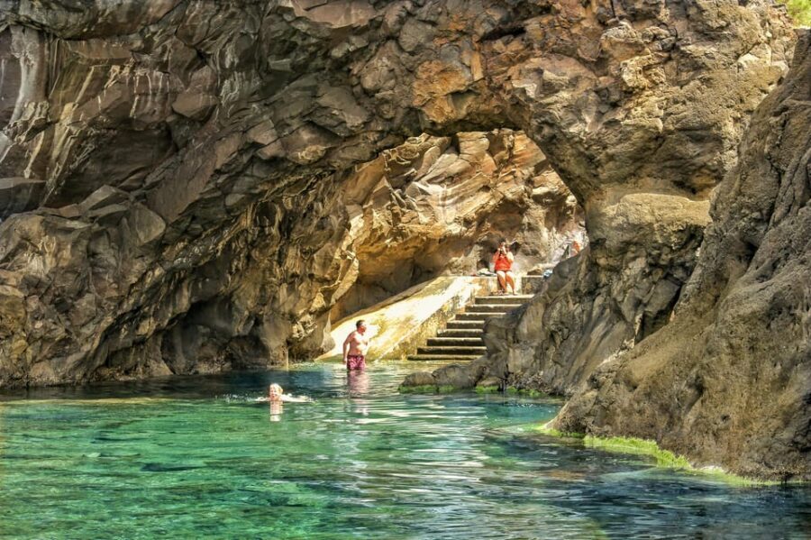 Funchal: Enchanted Terraces, Porto do Moniz & Fanal 4WD Tour - Pickup and Drop-off: Where It Works Best