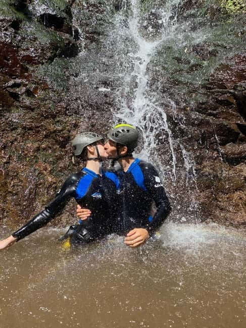 Funchal: Explore Canyoning Level 1 Rochão - Pickup and drop-off: how to get there without losing half your day