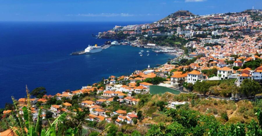 Funchal: Hop-On Hop-Off Bus Tour - How the route works: one direction, lots of stops