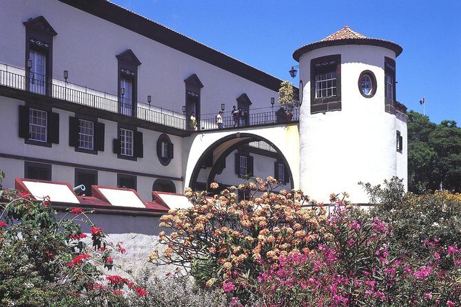 Funchal Hop-On Hop-Off Tour 3 in 1 - Cabo Girão Skywalk: shuttle included, but plan for the Skywalk ticket