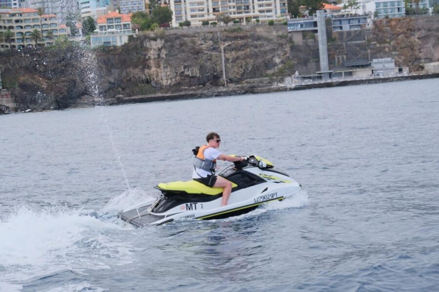 Funchal: Jet Ski Circuit - The real feel of the ride: wind, spray, and confidence building