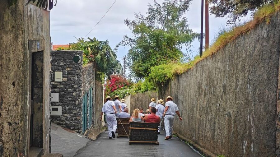 Funchal: Monte Toboggan and Old Town Tour by Tuk-Tuk - Church of Nossa Senhora do Monte and the Monte Photo Stops