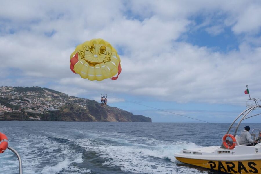 Funchal: Parasailing Tour on the Coast of Madeira Island - Flight Options: Solo, Double, or Triple (And How to Choose)