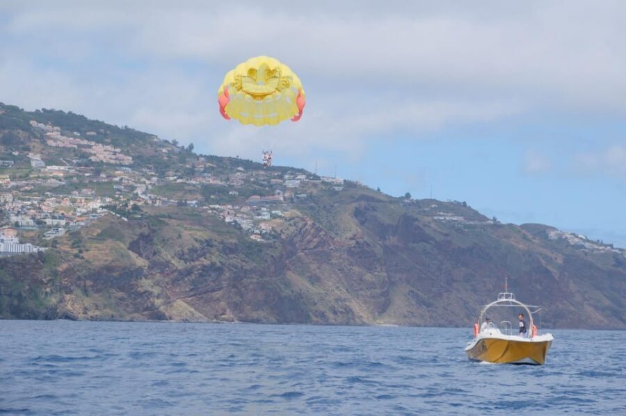 Funchal: Parasailing Tour on the Coast of Madeira Island - When Wind Changes Plans: The Real-World Consideration