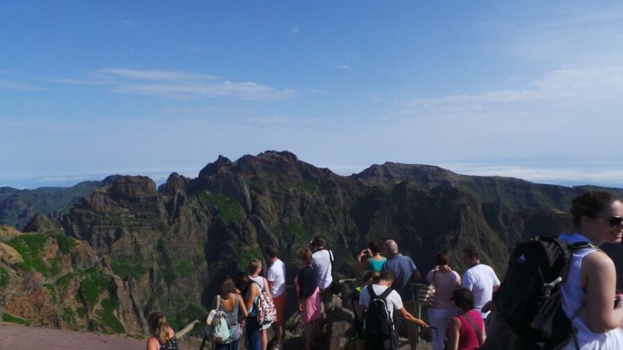 Funchal: Pico Arieiro, Cristo Rei and Dolphins Watching - Pico do Arieiro (1,818 m): the day’s big altitude payoff