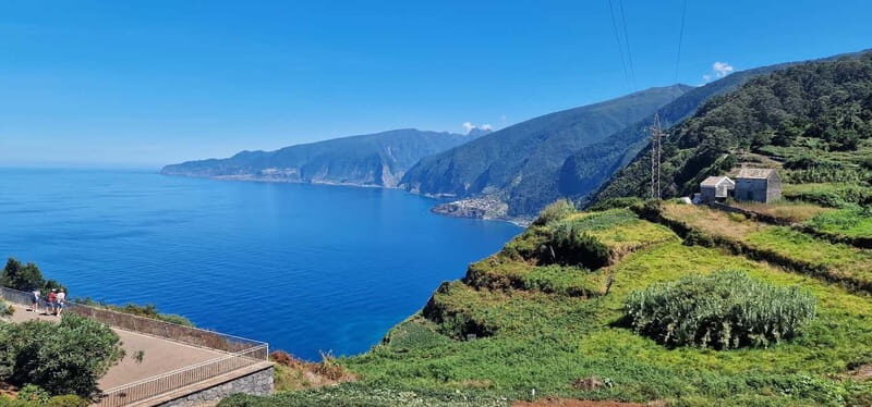 Funchal Private 4-Seater VIP Mercedes / 8-Seater Minibus - A Realistic 8-Hour Plan: How the Day Typically Flows