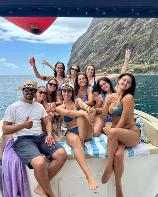 Funchal: Private Boat Tour w/Snorkel & Paddleboard - The 3.5-hour game plan: why this timing works on Madeira