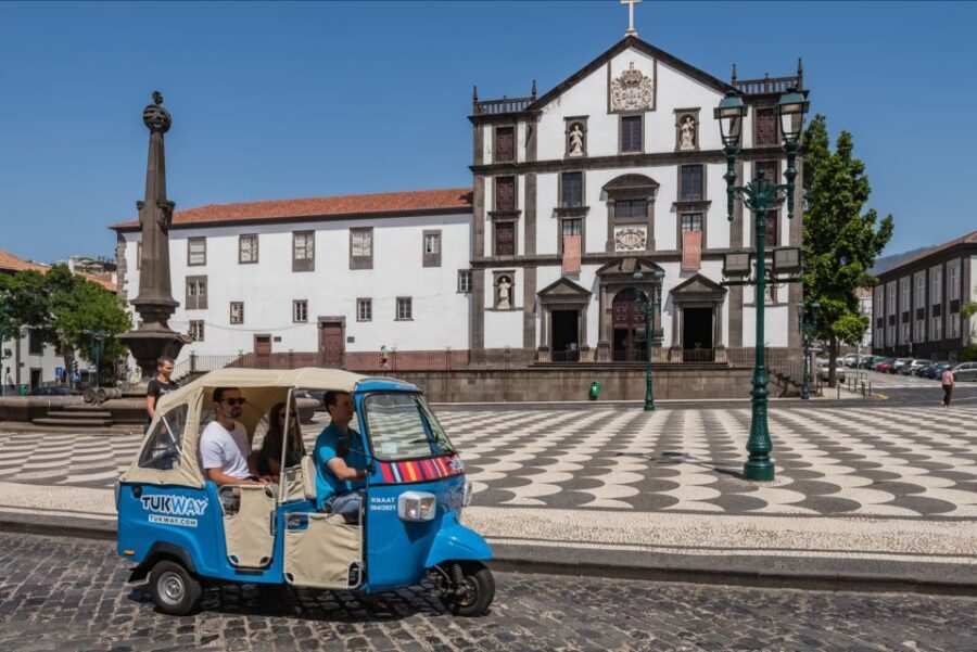Funchal: Private Customizable Guided Tour by Tuk-Tuk - Practicalities that affect your comfort and photos