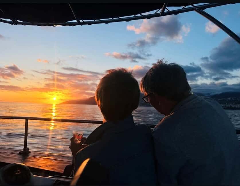 Funchal: Sunset Tour on Traditional Madeiran Boat w/ Drinks - Drinks on the cruise: what you get and how it changes the vibe