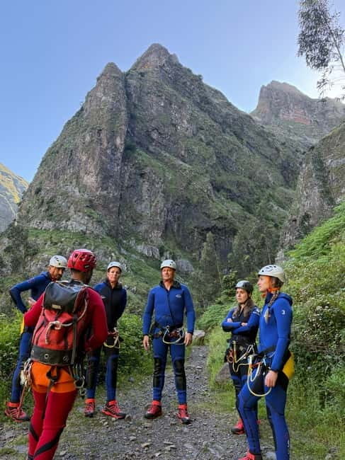 Go Explore Canyoning Level 2 (Nun's Valley) . - The 20-minute walk and the levada: your warm-up before the canyon