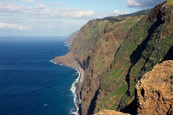 Go South Tour - Madeira Island Excursion - Stop 2: Madalena do Mar and the banana plantation sunrise claim