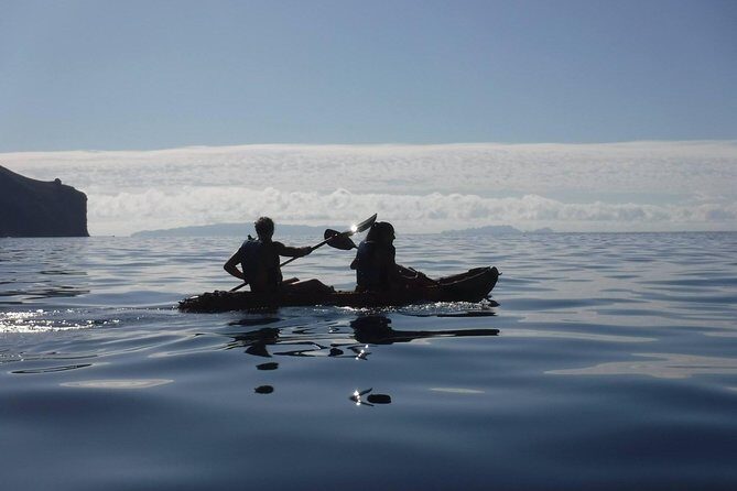 Half day kayak tours - Pebble beach stop and the rock-view moment
