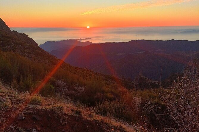Half day Tour From 0 To 1818 Meters To Pico Do Arieiro Sunrise - Key Highlights at a Glance