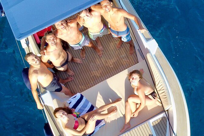 HD Private Boat Tour from Funchal – Swim, Paddle, Snorkel&Relax - Private boat from Funchal: why this beats the big cruise day