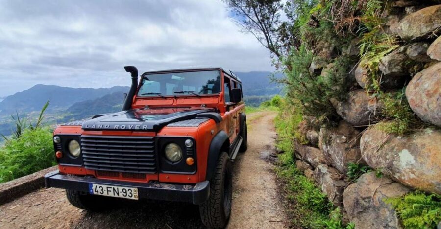 Jeep Tour Santana to East-Side - Jurassic Park vibes, but the real draw is the route