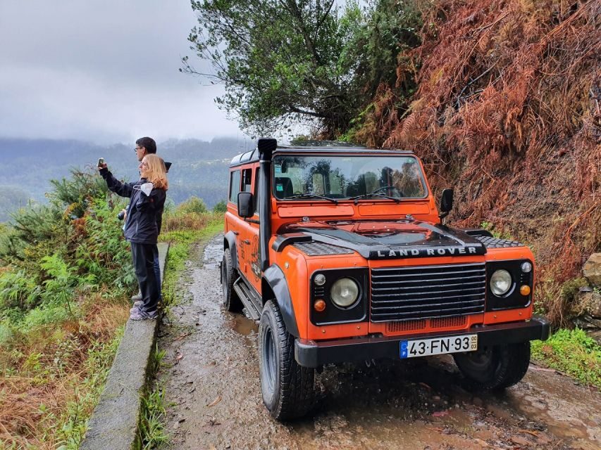 Jeep Tour Santana to East-Side - Pico do Arieiro: 1818 meters and that view-in-your-chest feeling