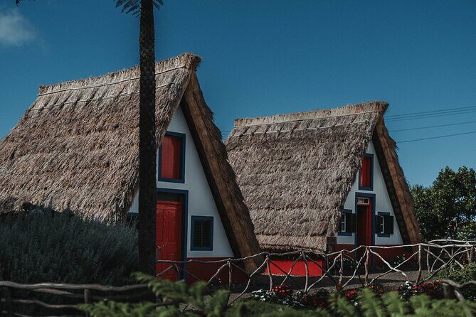 Jeep Tour to East ( Pico Arieiro, Santana, Faial, Caniçal) - Santana’s Traditional Houses: Lunch on Your Terms