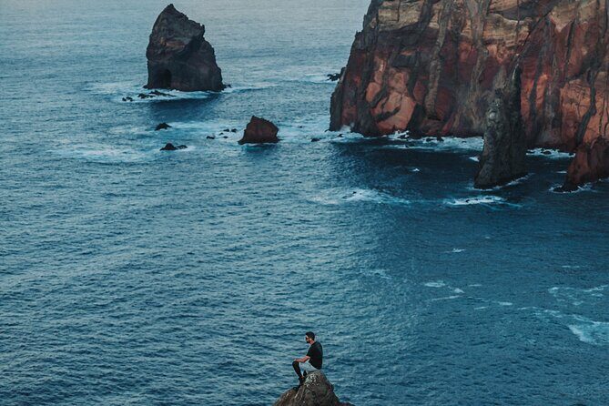 Jeep Tour to East ( Pico Arieiro, Santana, Faial, Caniçal) - Miradouro do Guindaste: A Focused Photo Moment