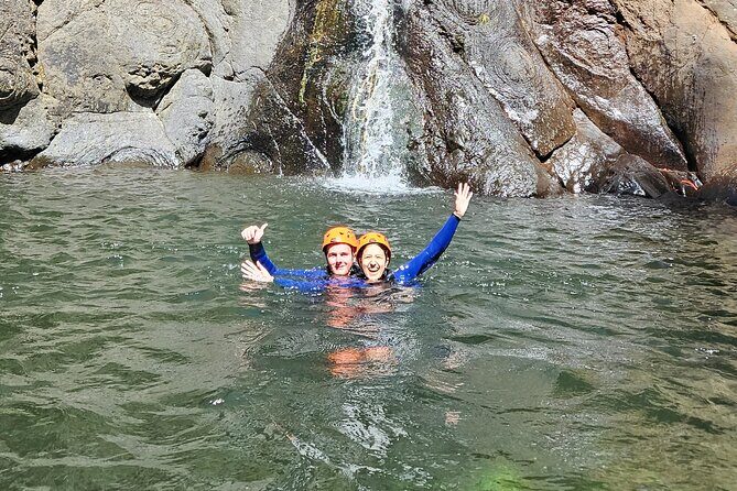 Level 2 - Canyoning Adventure - Intermediate - Funchal - Stop-by-stop flow: what the 2 hours on-site feels like