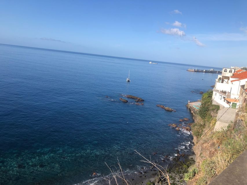 Madeira: 4 hours Classic Jeep tour in Central Madeira - Jardim da Serra and Nun’s Valley: mountain views with real context